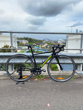 Load image into Gallery viewer, Companion R1.0 road bike (Small 46 cm)
